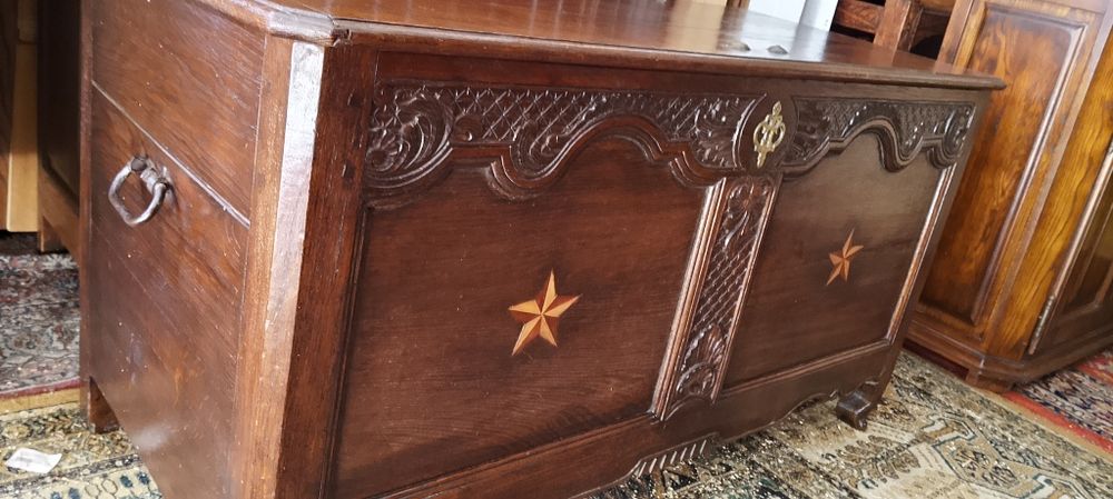 Piękny stary solidny kufer antyk dębowy