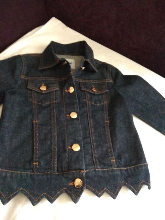 Стильный джинсовый пиджак Moschino 8 лет