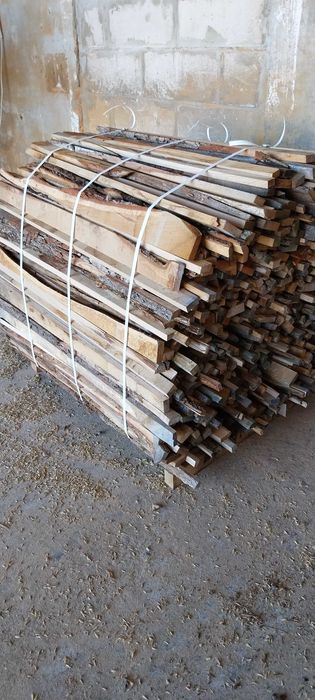 Suche drewno opałowe