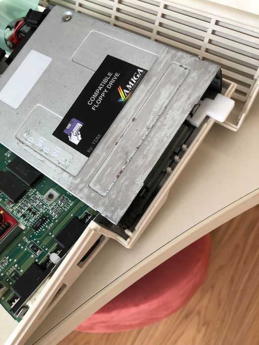 Drive de disquete preparado para Commodore Amiga - Floppy drive