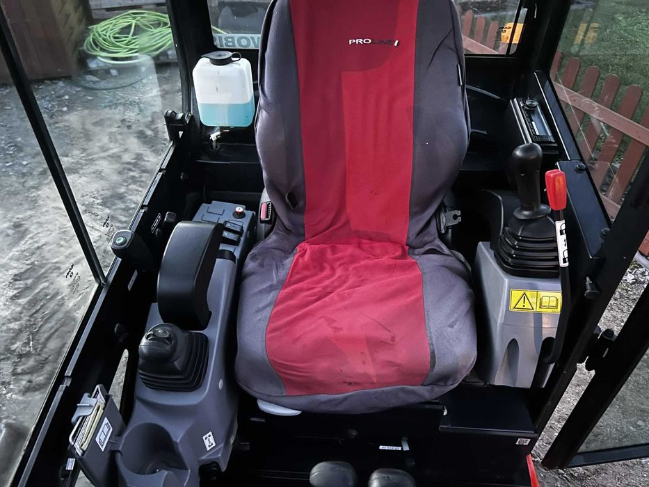 Minikoparka Kubota KX19-04