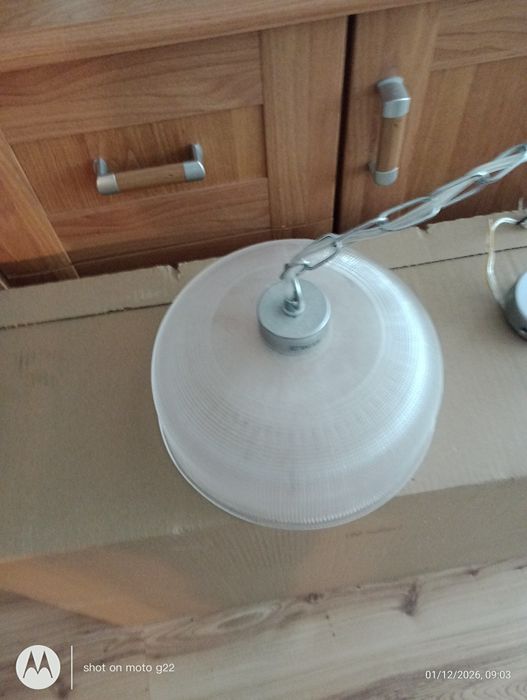 Żyrandol jedno żarówkowy