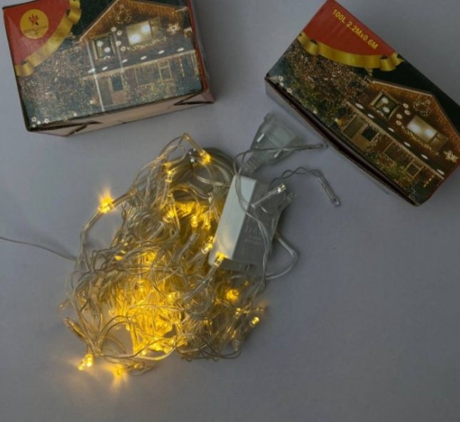 Гірлянда-штора 2,2 х 0,6 100 LED (Теплий)

Реко