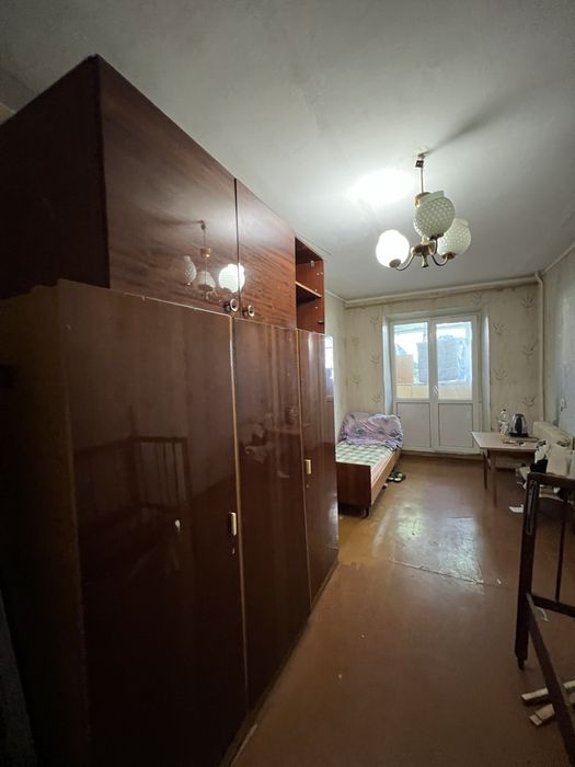 Продаю 3 комн./кв. Соляные ( ост. Школьная)