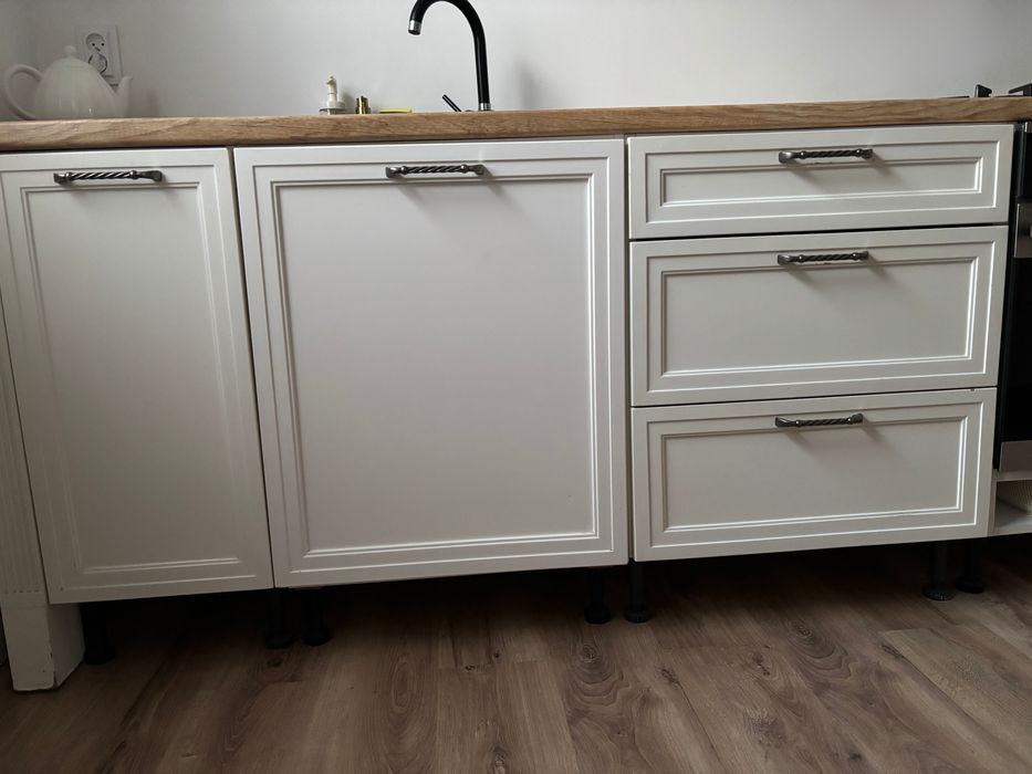 Meble kuchenne białe