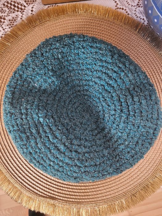 Ciemnozielony Beret