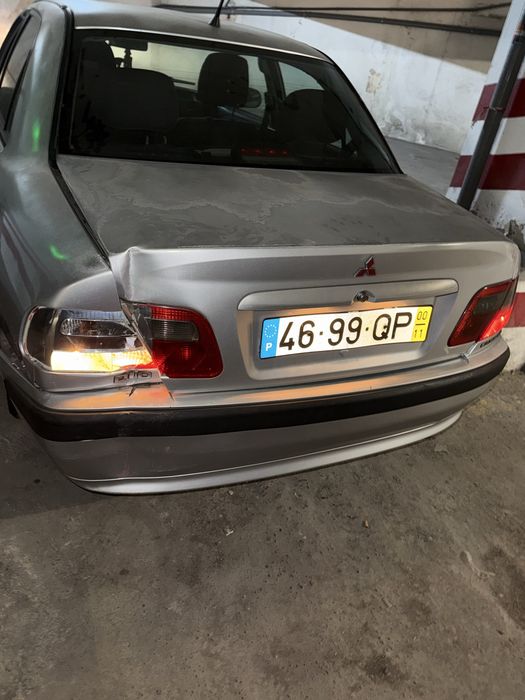 Vendo Mitsubishi carisma 1.9 diesel — photo 4