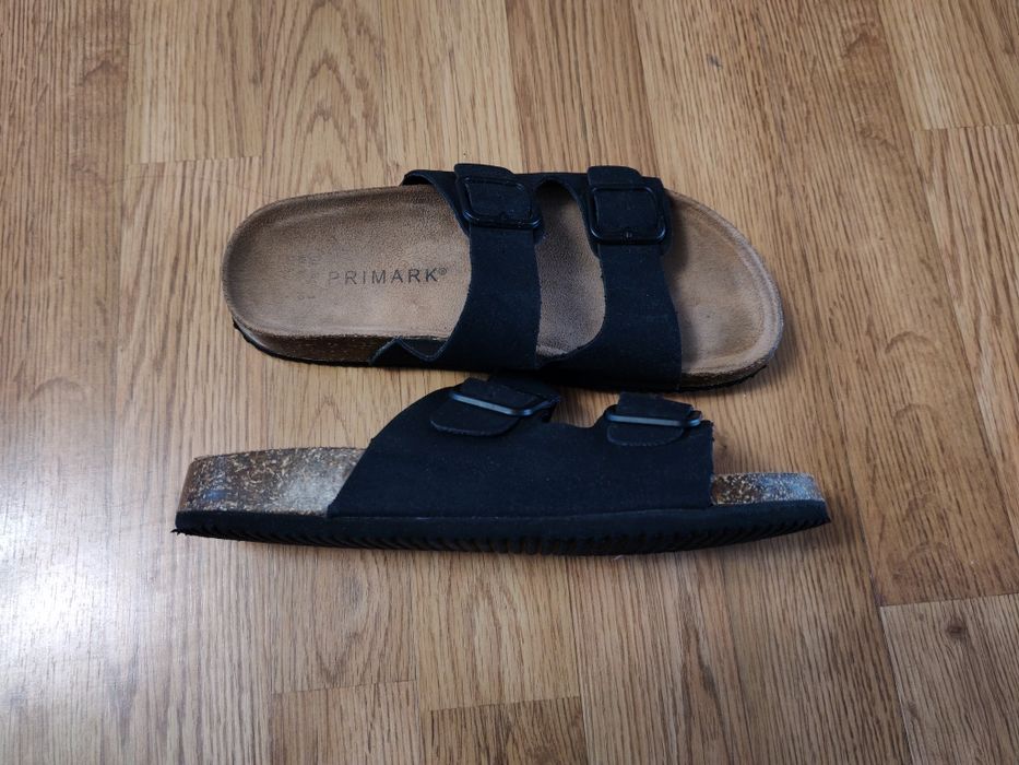 Шлепанцы, сандалии Primark