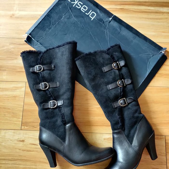 Сапоги женские зимние,в хорошем состоянии р40,кожа,цегейка б/у