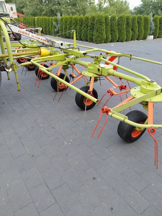 Przetrząsacz Przetrząsarka Claas Volto 640 SL