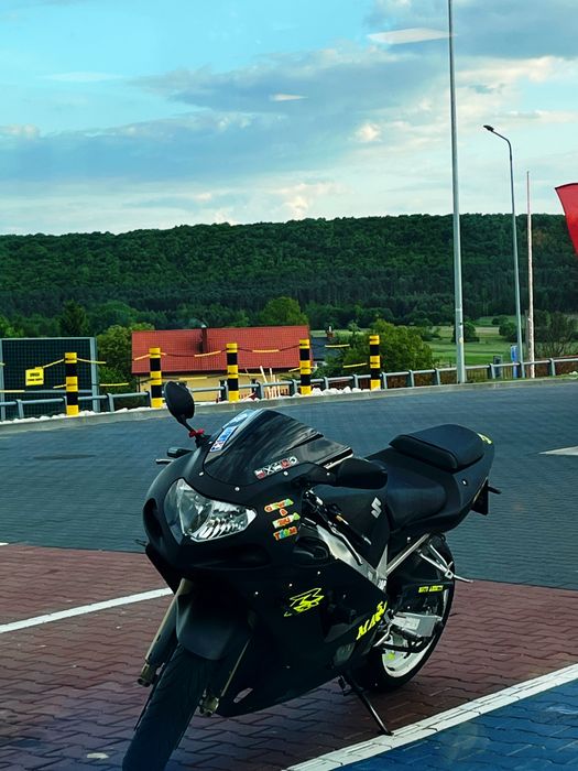 Suzuki gsxr 600