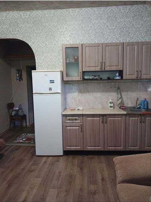 1 к. кв. возле ст.метро Масельского. Кап.ремонт.Мебель. Техника-14000$