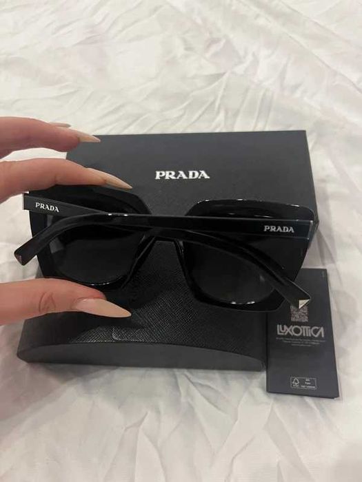 PRADA okulary przeciwsłoneczne