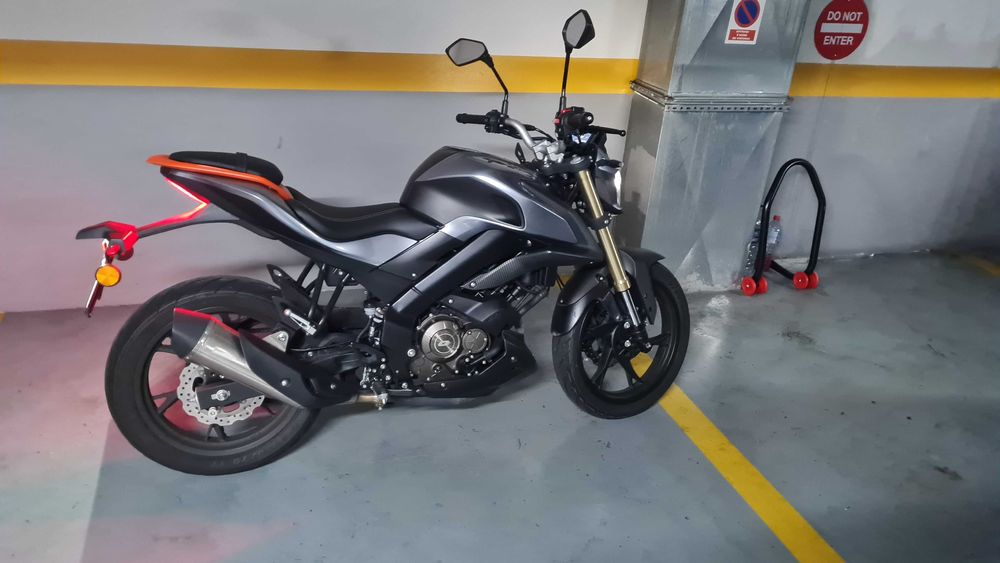 QJ Motor 125 srk s