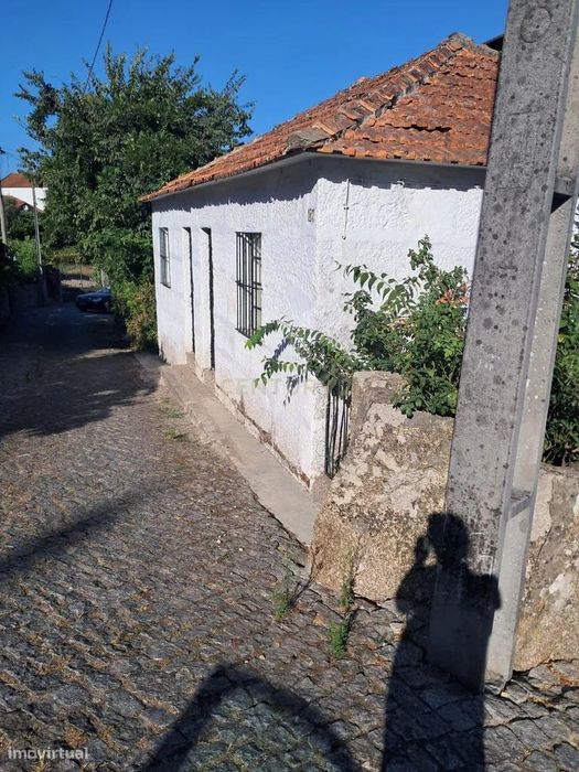 Moradia independente à venda na Rua da Assenta, 187
