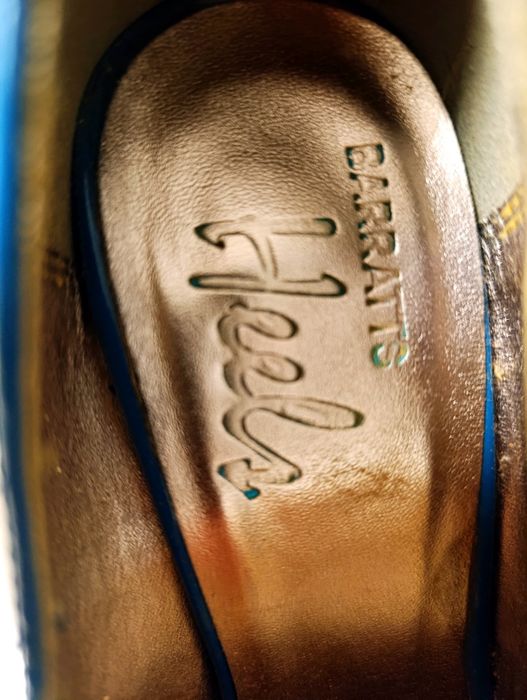 Sapatos salto alto 36 BARRATS