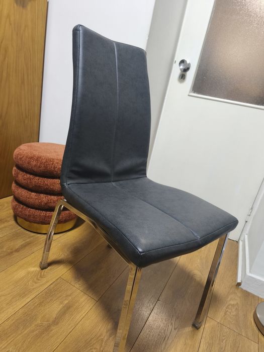 Conjunto de 4 cadeiras