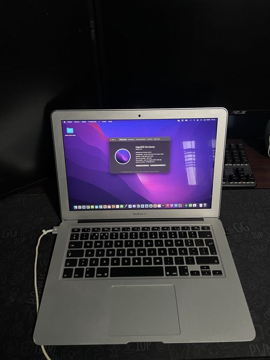 Macbook air 2017 - A1466