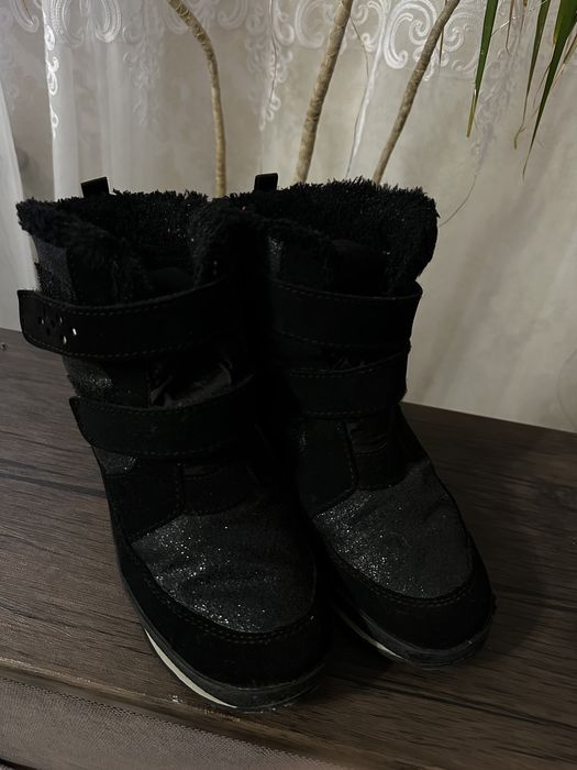 Черевики для дівчаток