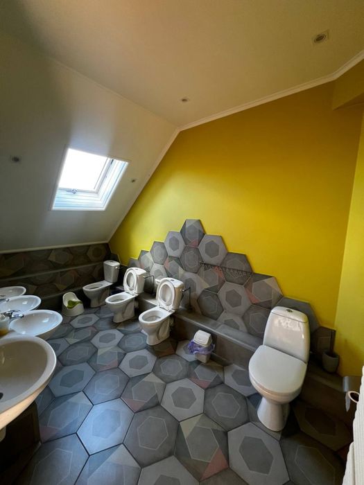 Продам діючий дитячий  садок з прибутком