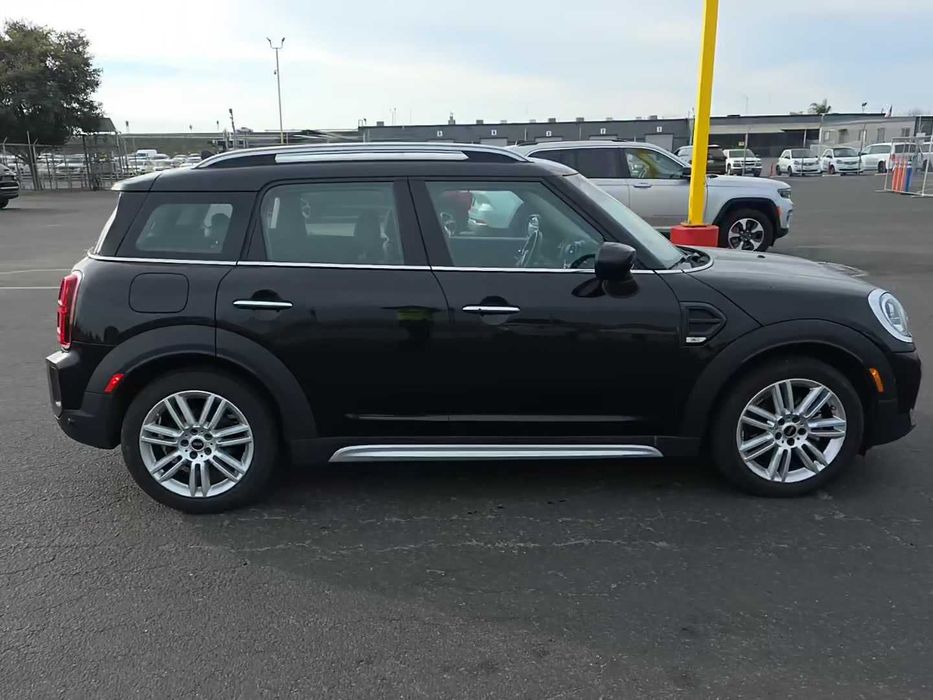 2022 MINI Countryman Cooper