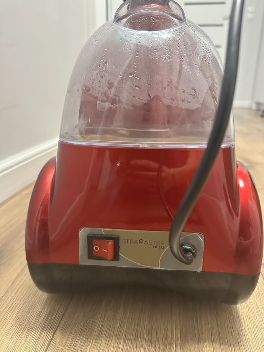 Prasowacz parowy SteaMaster  EM202