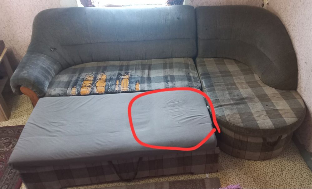 Продам угловой диван б/у