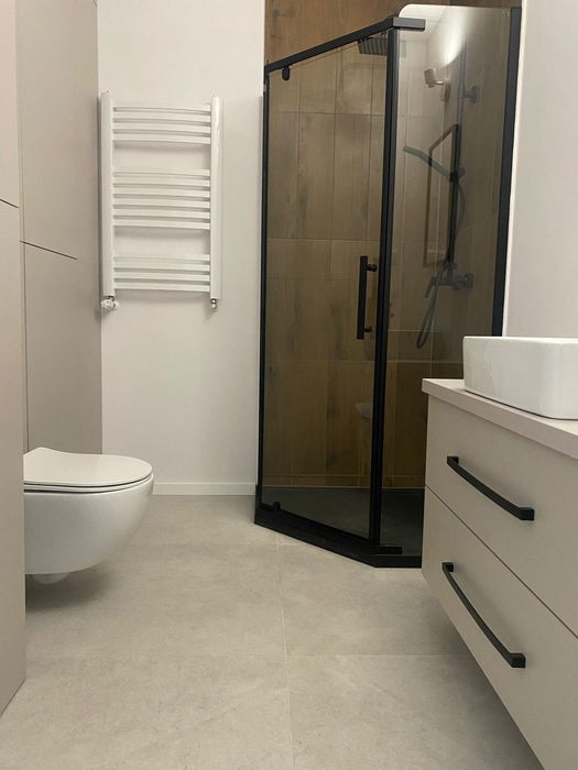 Osiedle Skrzydlate - bezczynszowa nowoczesna kawalerka (34 m²) z ogrodem (45 m²) i tarasem z 2 miejscami postojowymi - Więcej