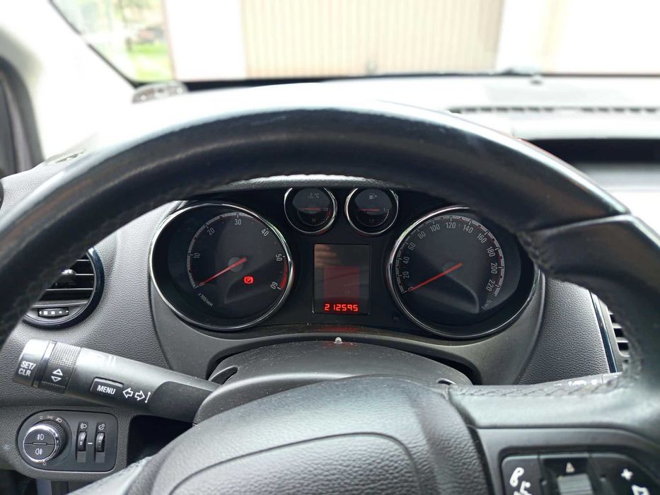Opel Meriva B 1.7cdti r.2011