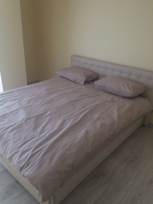 Киев. Дарница. Посуточно одно и двухкомнатные квартиры