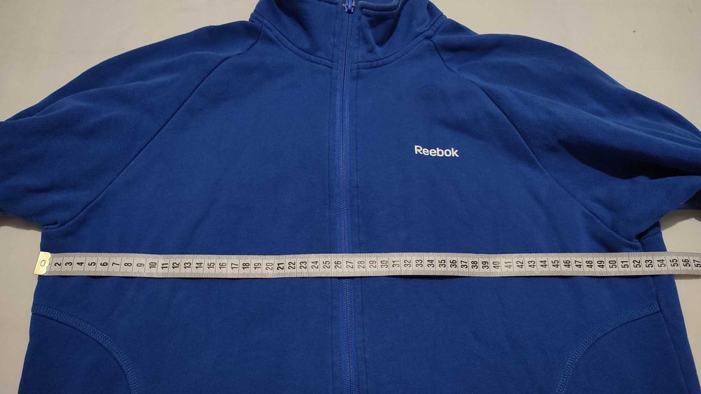 Кофта чоловіча REEBOK

розмір: M