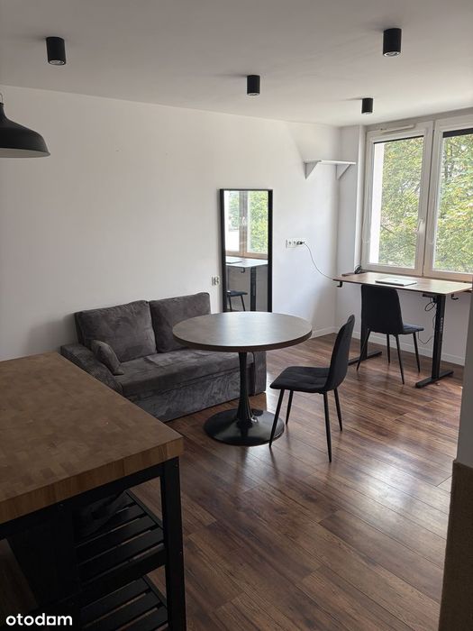Po remoncie | 2 pok. 34 m² | nowe meble, zmywarka, piwnica | Koszutka
