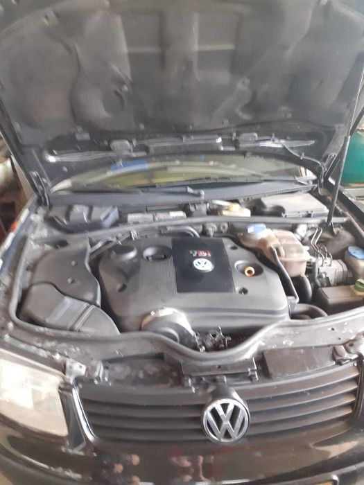 VW Passat 1.9 TDI 115CV Ano 2000