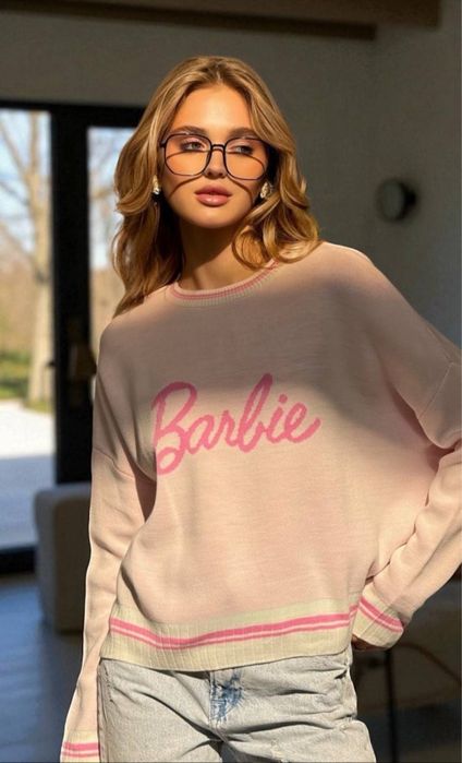 Жіночий светр  "BARBIE"