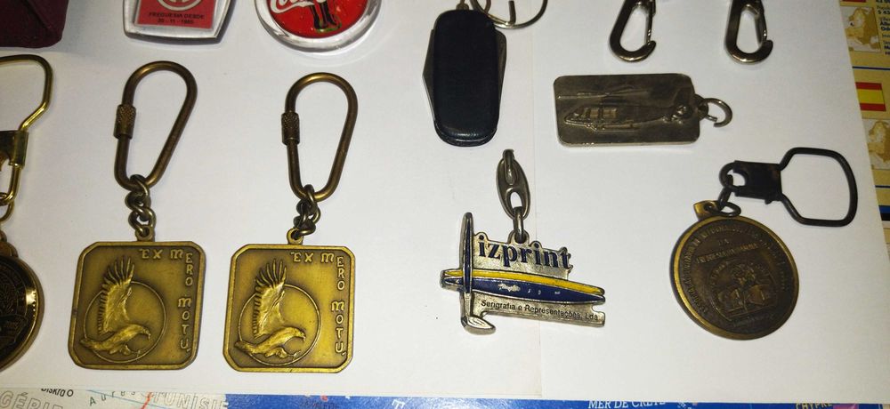 Porta -chaves em bom estado (alguns novos)