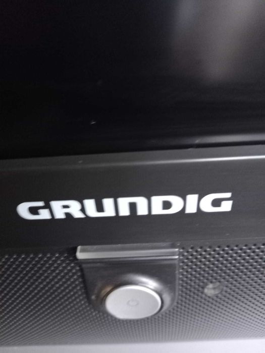 Telewizor GRUNDIG 32 LXW 82-8600 DL