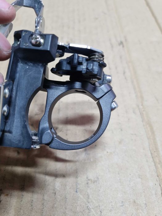 Przerzutka przednia SLX m660 3s