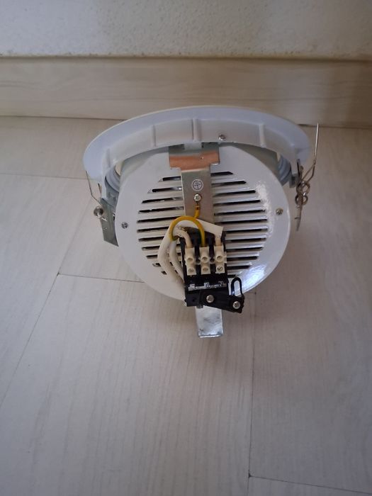 Projector branco rotativo