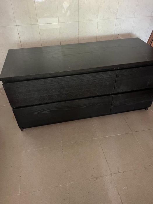 Movel tv preto com 4 gavetas Ikea