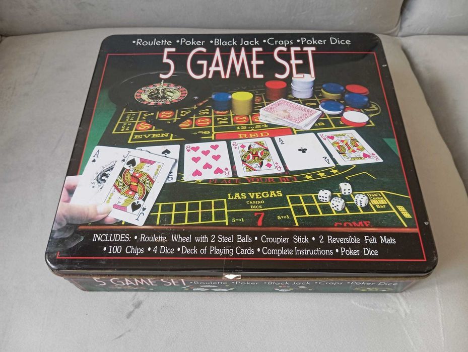 Vários Jogos de tabuleiro como novos