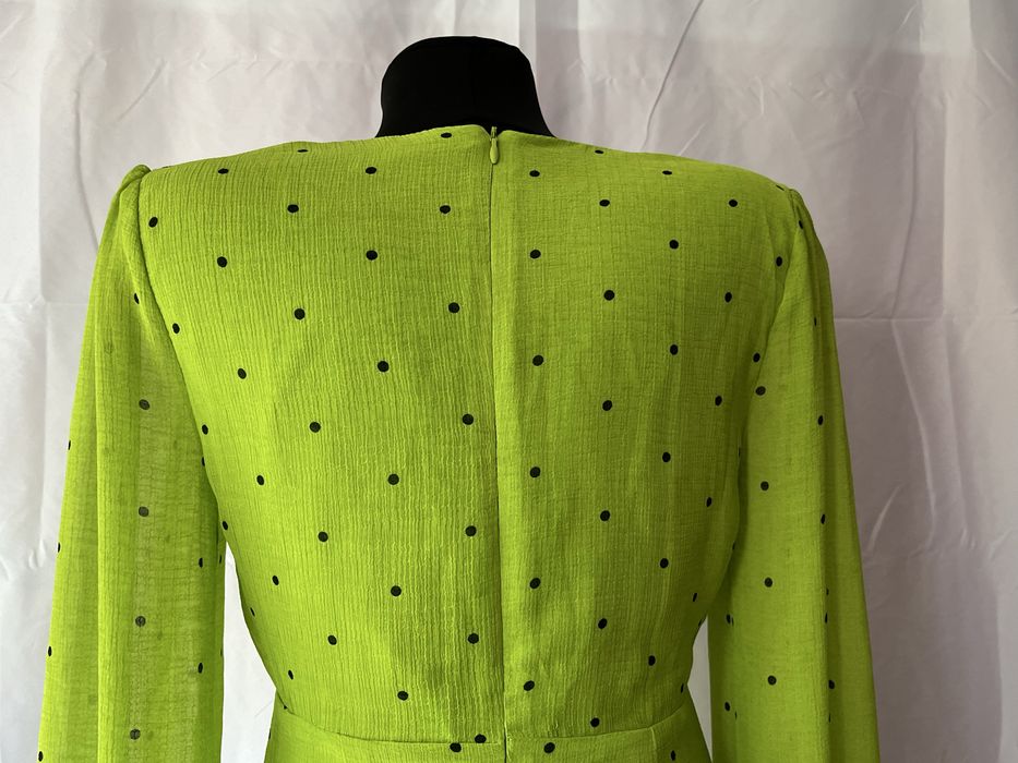 Сукня зеленого кольору в горох бренду Emory park