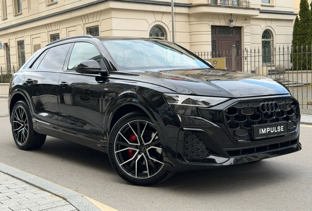 Розборка Audi Q8 4M8 Rest запчастини капот крило бампер фари ауді кю 8 4м8