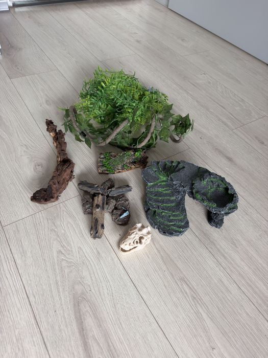 Zestaw do terrarium / Ozdoby