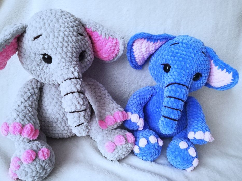 Плюшевые слонята, вязаные