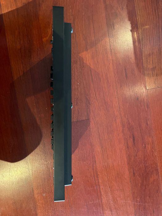 Roland tr-8s drum machine