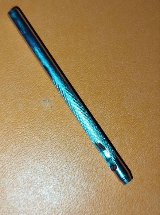 Дырокол для пояса. Пробойник для кожи