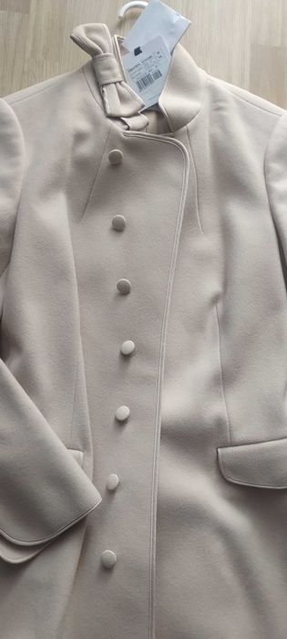 Продам пальто Valentino