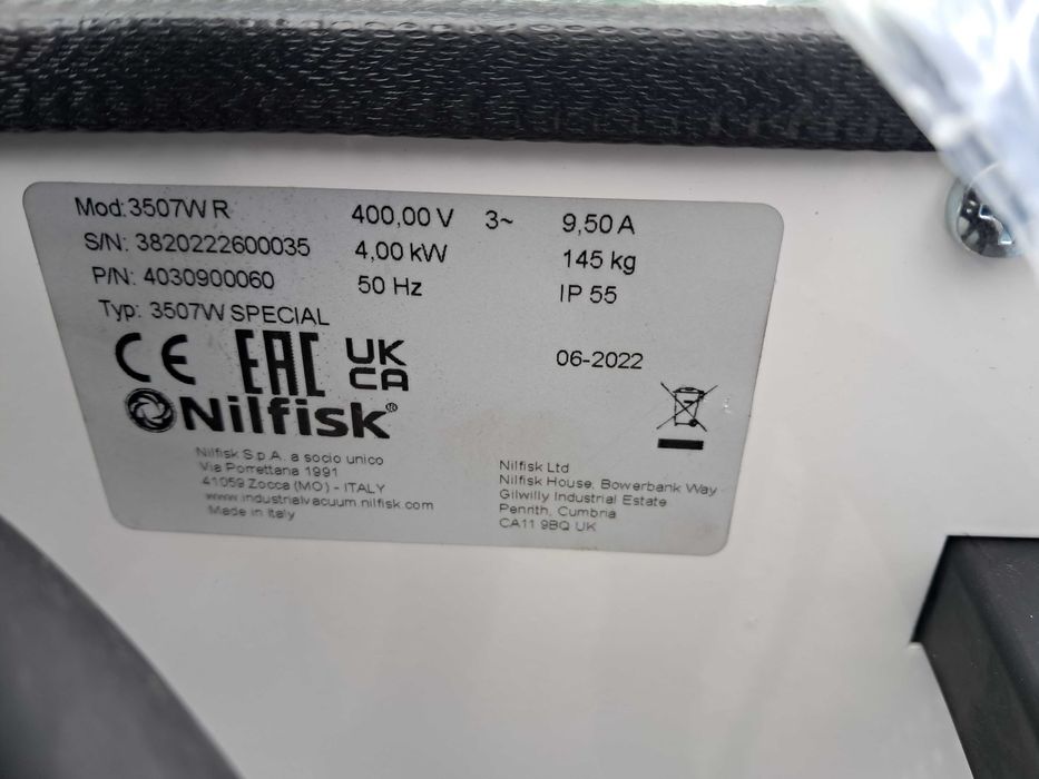Odkurzacz przemysłowy NILFISK 3507W R | CFM  320 421 R 302 KARCHER
