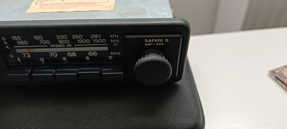 Gałki pokrętła  radia unitra safari 5 8szt