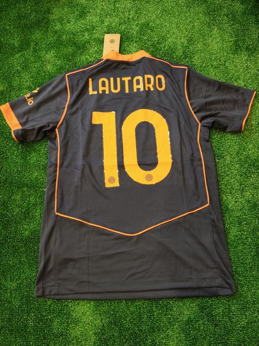 Camisola alternativa Inter Milão 25/26 - Lautaro